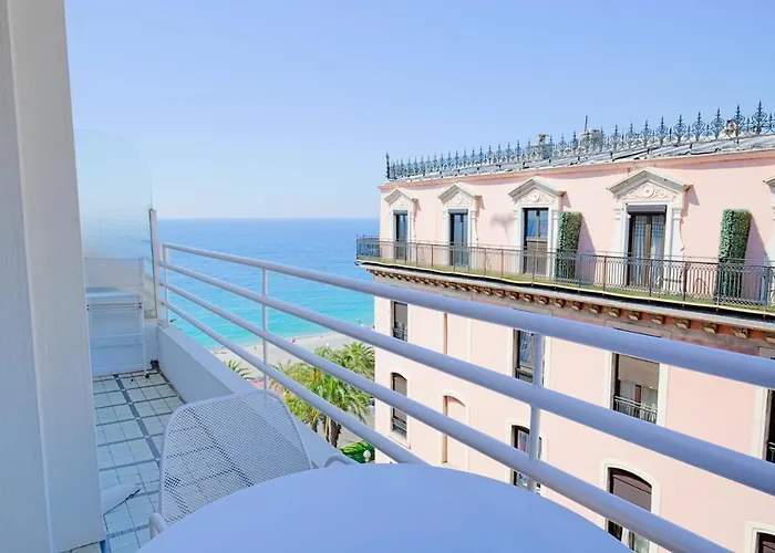 Lovely Apartment Near The Sea 25 Bis Promenade Des Anglais